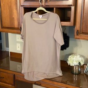 LuLaRoe taupe top